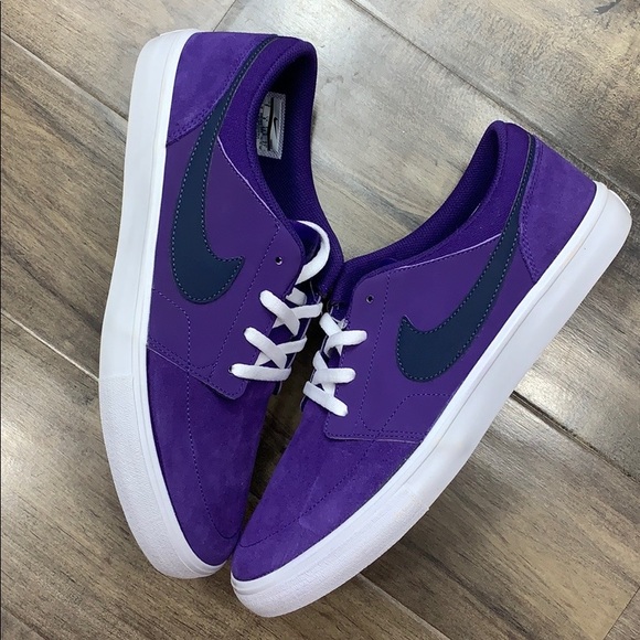 Nike men’s sneakers - Picture 14 of 16